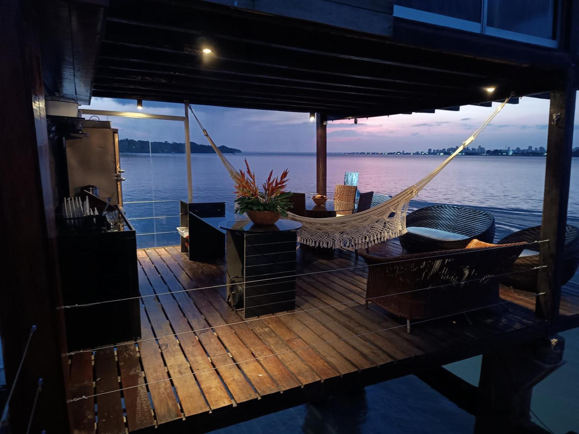 Suite Bangalo Ilha Da Fantasia เบเลม ภายนอก รูปภาพ